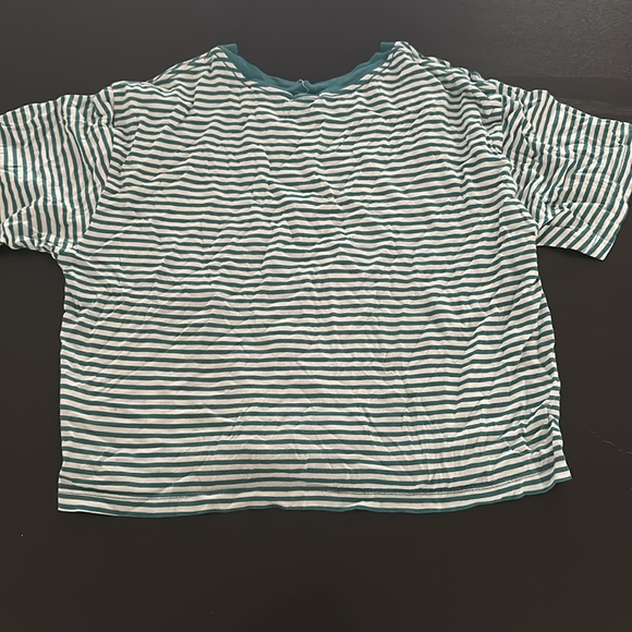 Blue striped T-shirt from Garage. Size extra small. - Picture 3 of 3